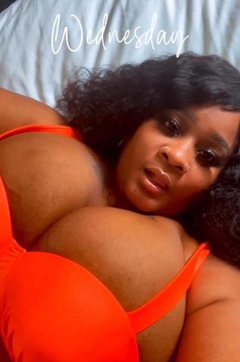 Monet, 32  female escort, Albany