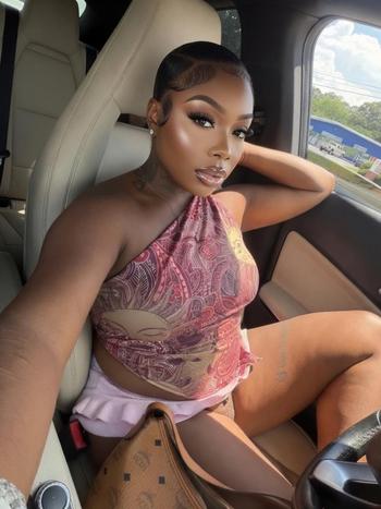 Yemi baby , 32  female escort, Albany