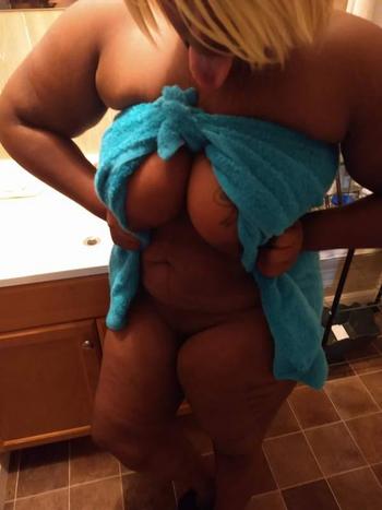 2293201184, female escort, Albany
